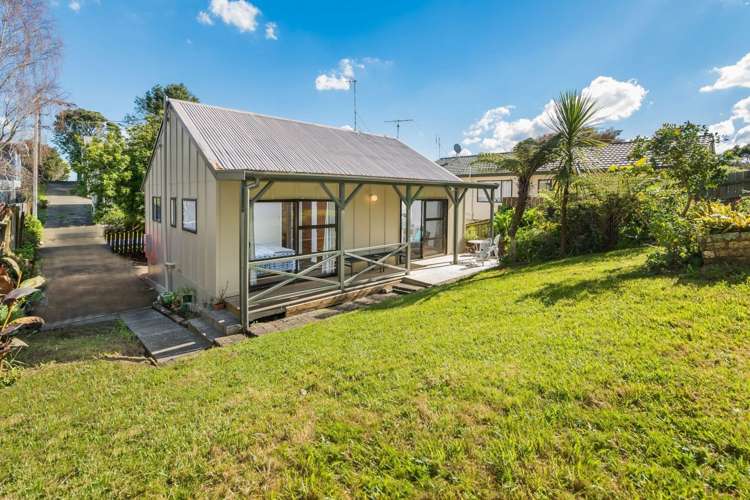 3/27 Aeroview Drive Beach Haven_18