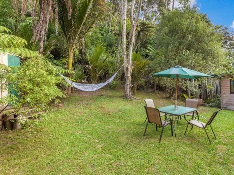 176 Laingholm Drive Titirangi_8