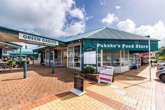 Green Gables Retail in Mairangi Bay