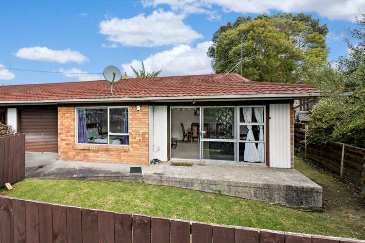 69 Clayburn Road Glen Eden_14