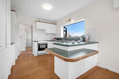 12 Holden Place_3