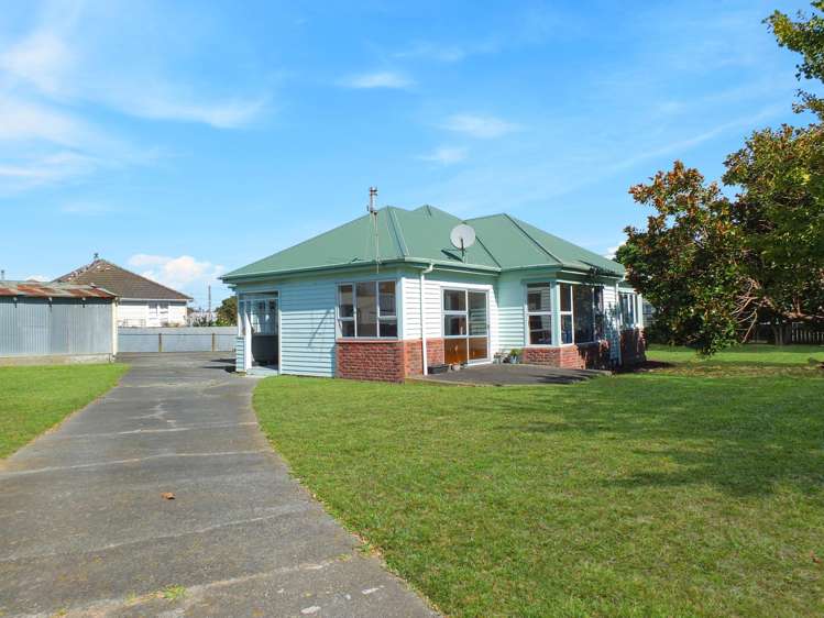 19 Johnston Street Foxton_25