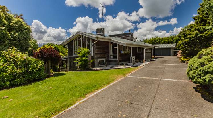 67 State Highway 49 Ohakune_0