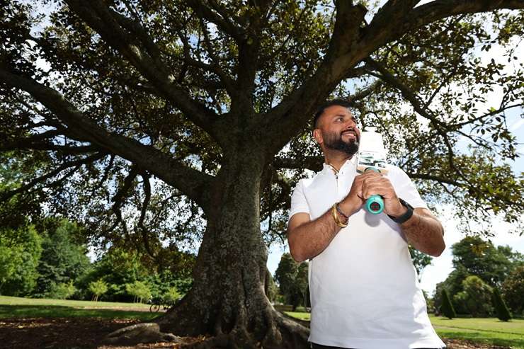 Barfoot & Thompson South Auckland agent Tejinder Singh says cricket helps to relieve some of the stress of the job. 
