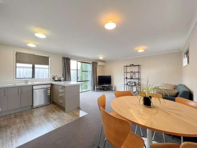 2/108 Old Farm Road 1076_4
