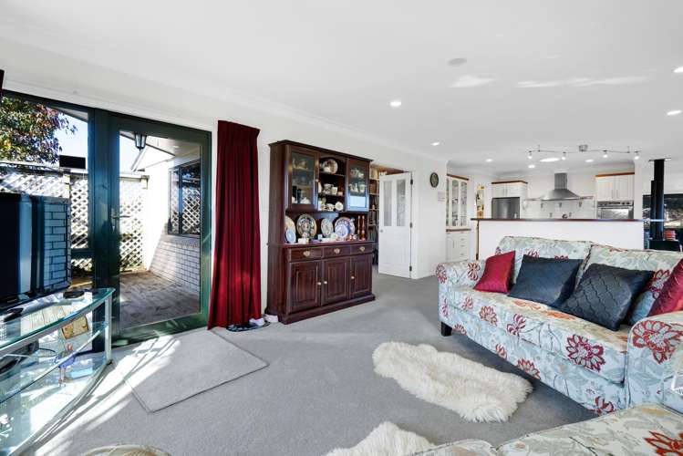 3 Karina Road Merrilands_11