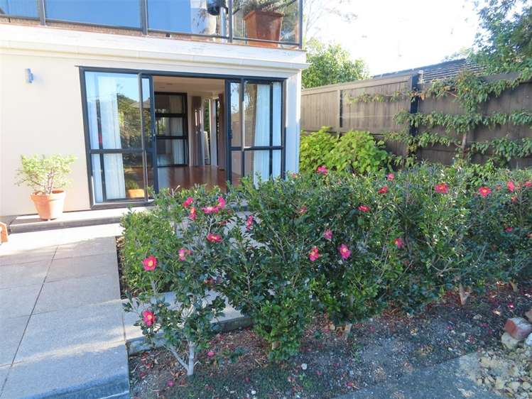 39 The Strand Onetangi_0