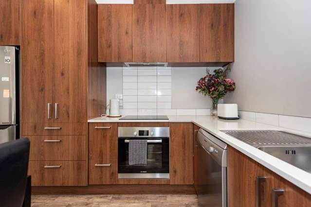 3/49 Anglesea Street 10463_2