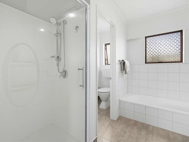 6 Alpha Avenue Coastlands_16