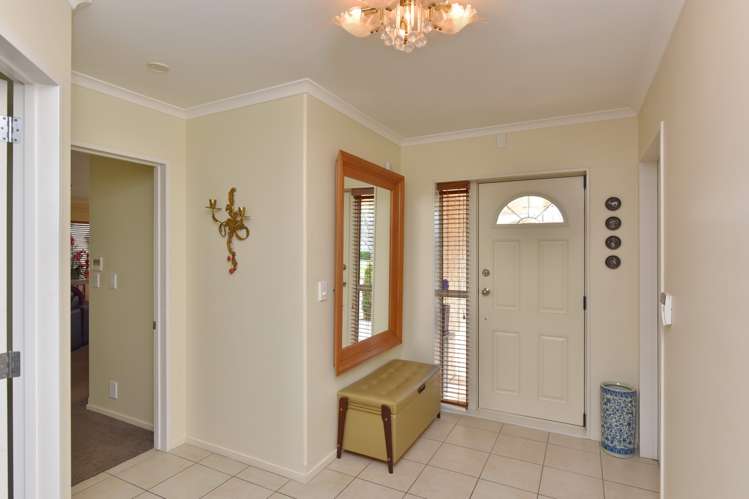 9 Highpeak Place Wigram_2