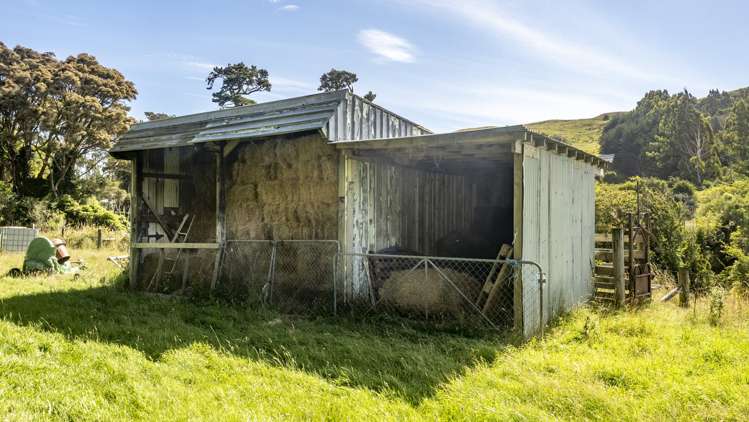 1182 Opaki Kaiparoro Road Mauriceville_18