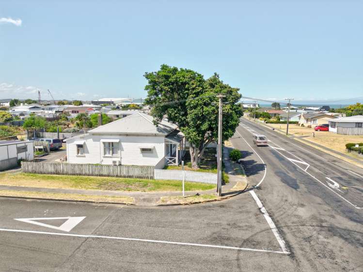 12-18 Cornfoot Street_5