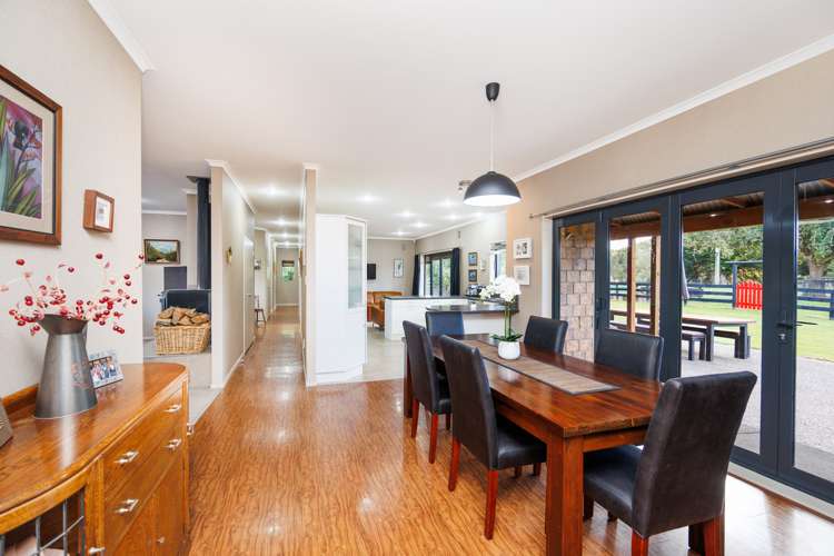 38 Brandon Hall Road Bulls_9