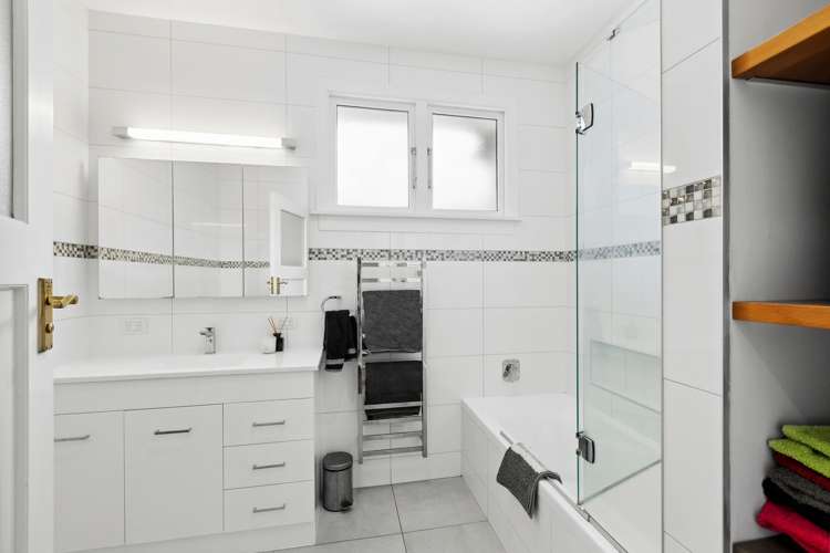 43 Paynters Avenue Strandon_16