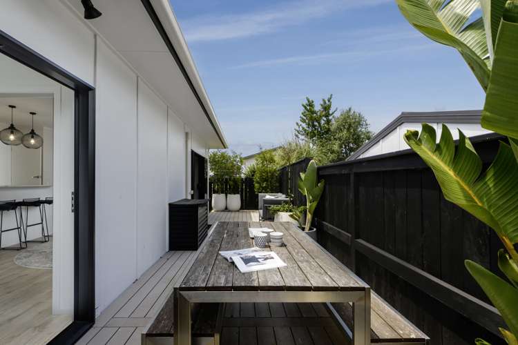 36a Millers Road Brookfield_21