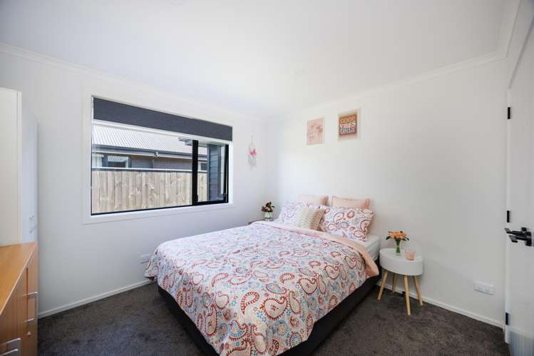 6 Ivy Lane Kelvin Grove_13