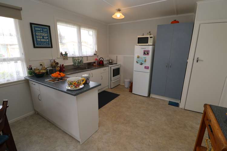 20 Mark Perreau Place Foxton_6