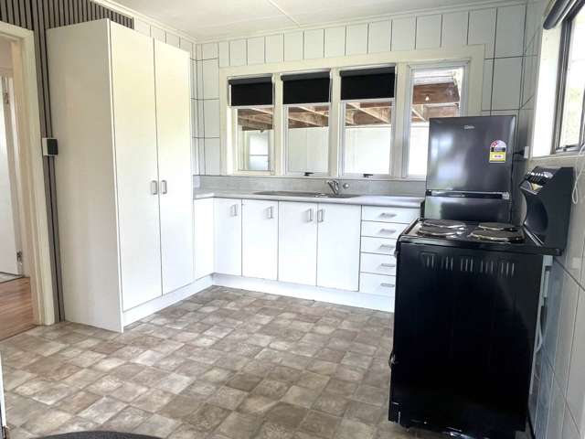 70 Routley Drive Glen Eden_4