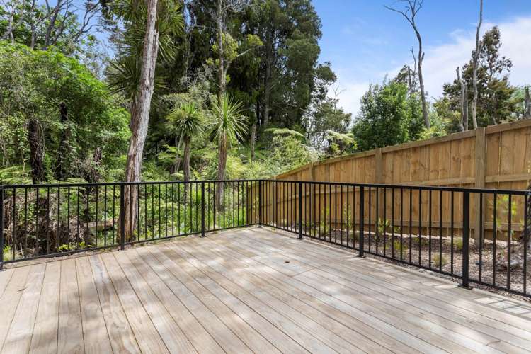 40 Tokai Place Glen Eden_1