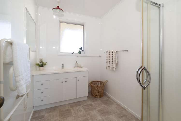 13 Mcelrea Place Allenton_27