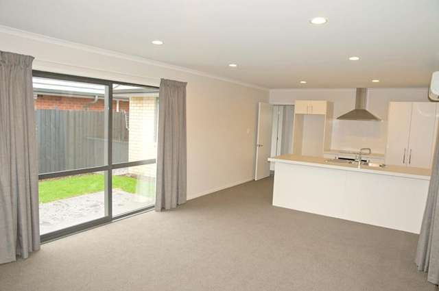 9 Limbrick Crescent Wigram_1