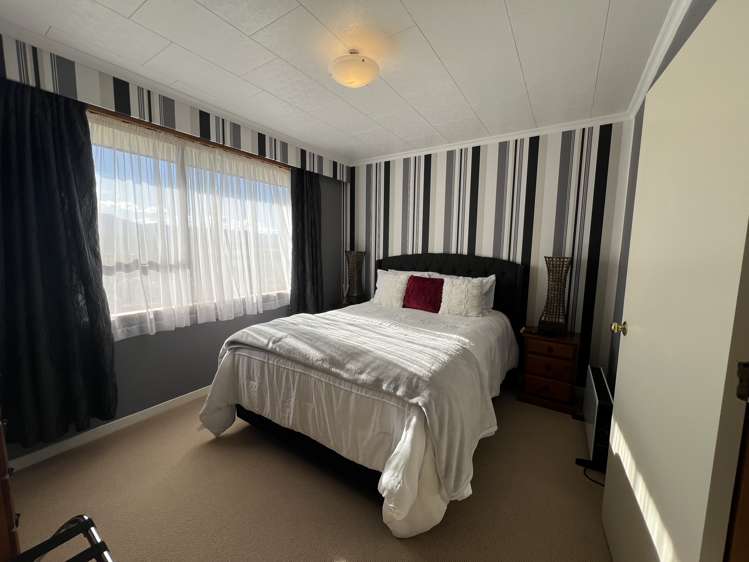 10 Pukaki Avenue Ngahere_14