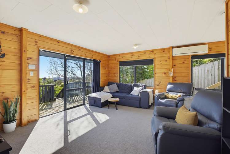 32 Northumberland Street Cannons Creek_9