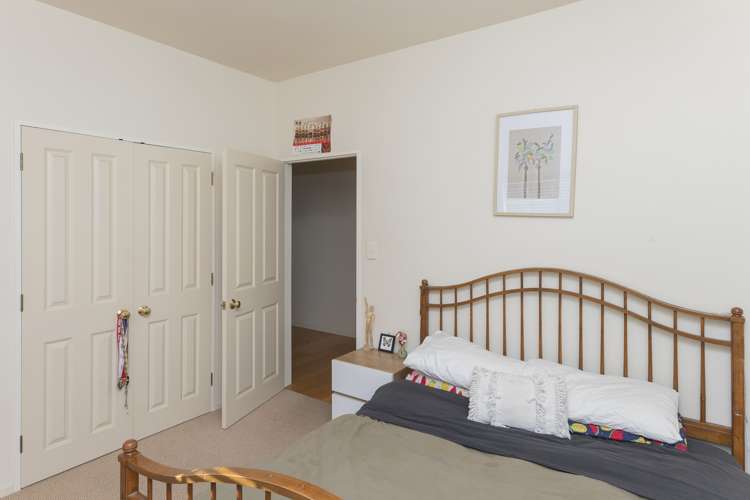 21 Ocean Park Wainui_15