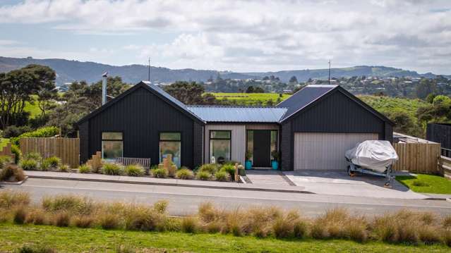 Luxury Living with Breathtaking Views