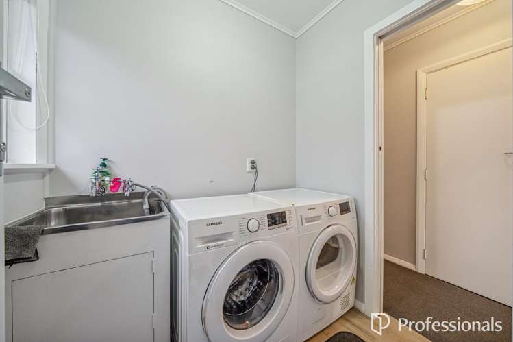 2 Short Street Wainuiomata_21