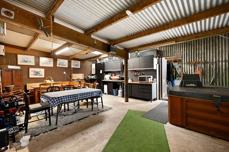 590 Holland Road Eureka_22