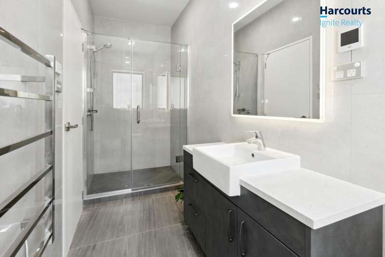 28 Crossgar Road Flat Bush_16