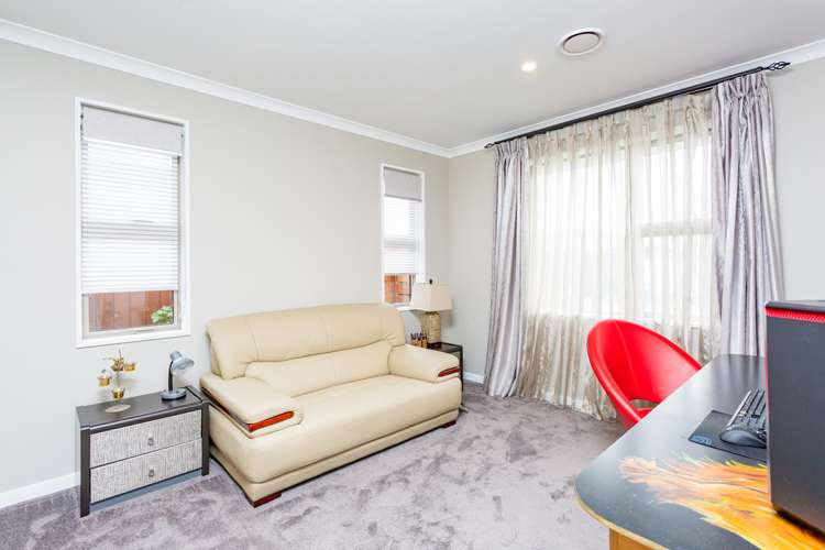 5 James Caird Lane Wigram_10