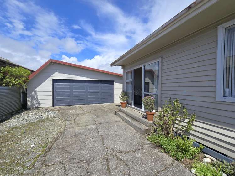 160 Brittan Street Hokitika_19