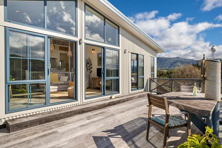 45 Boons Valley Road Waikawa_24