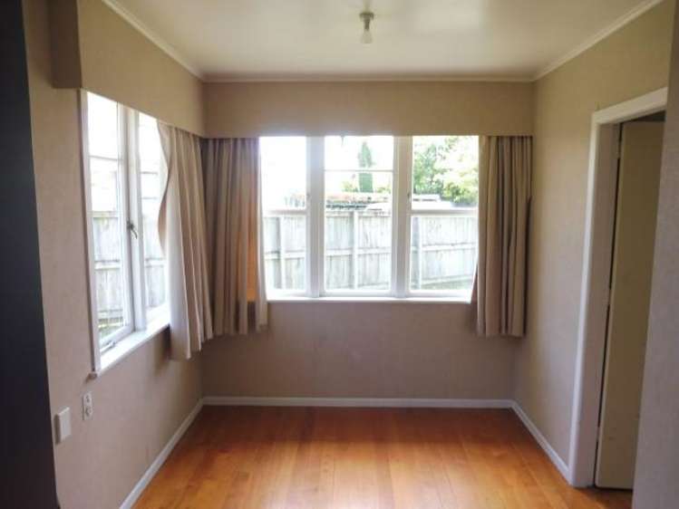 20 Brocas Avenue 1076_6