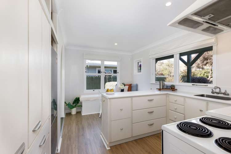 6 Belvue Crescent_5