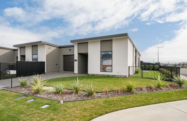 Stylish, Immaculate and Easy-care