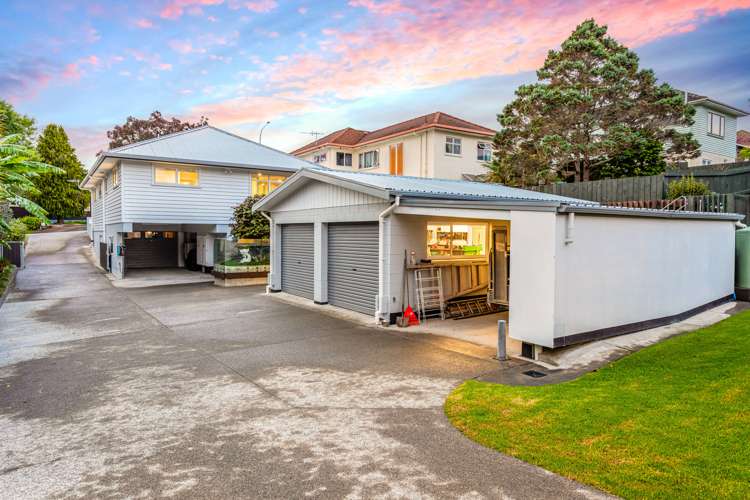 171 Edmonton Road Te Atatu South_17