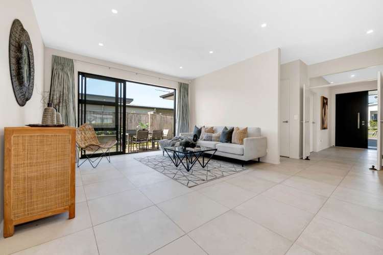 17 Doidge Street Beachlands_10