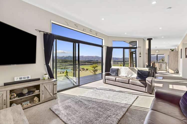 98 Riverview Road Queensberry_10