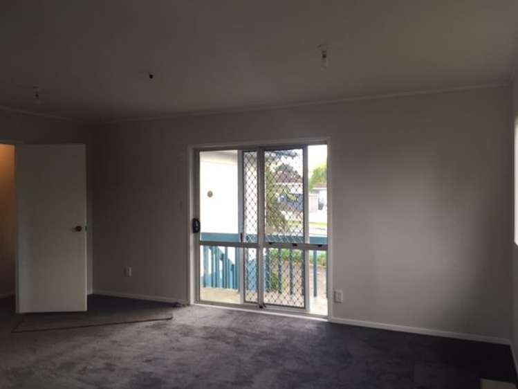 2/92 Finlayson Avenue Clendon Park_2