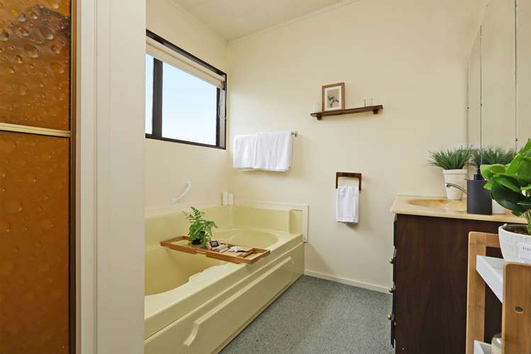 22 Perry Crescent Greenmeadows_8