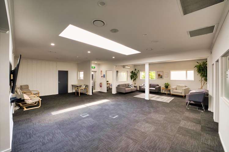 21 Tamariki Avenue Orewa_2