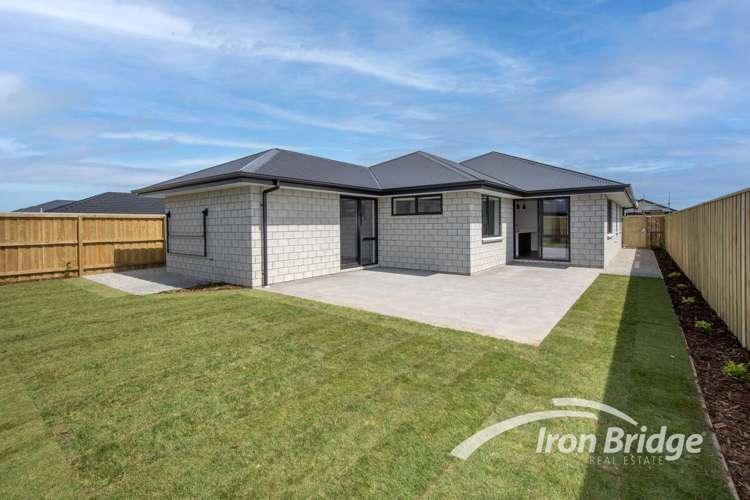 14 Henshaw Street Woodend_11