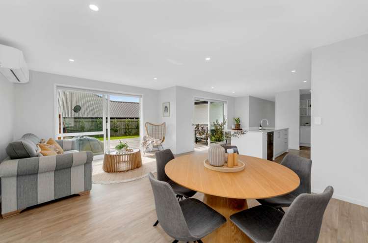 29 George Town Drive Beachlands_10