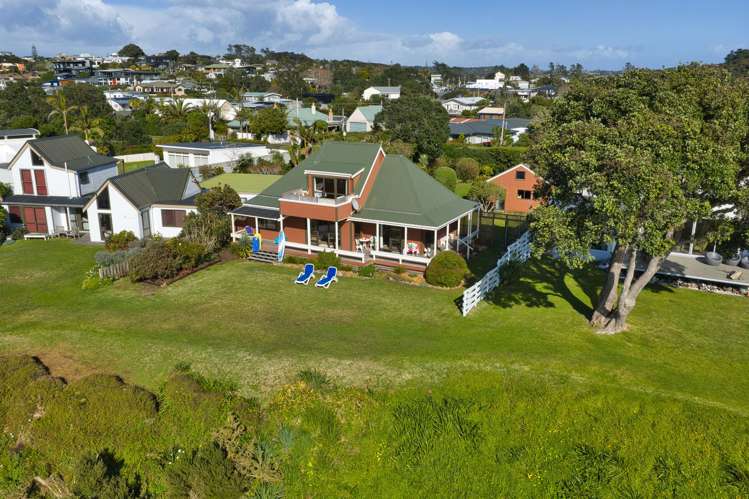 25 Robert Street Mangawhai Heads_15