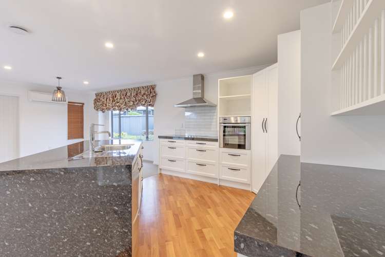 1 Highgrove Place Waipukurau_9