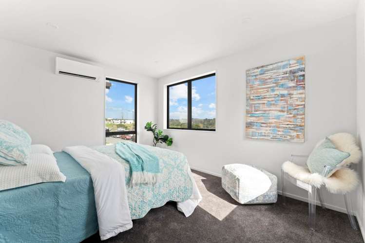 21 Bronzewater Drive Silverdale_9