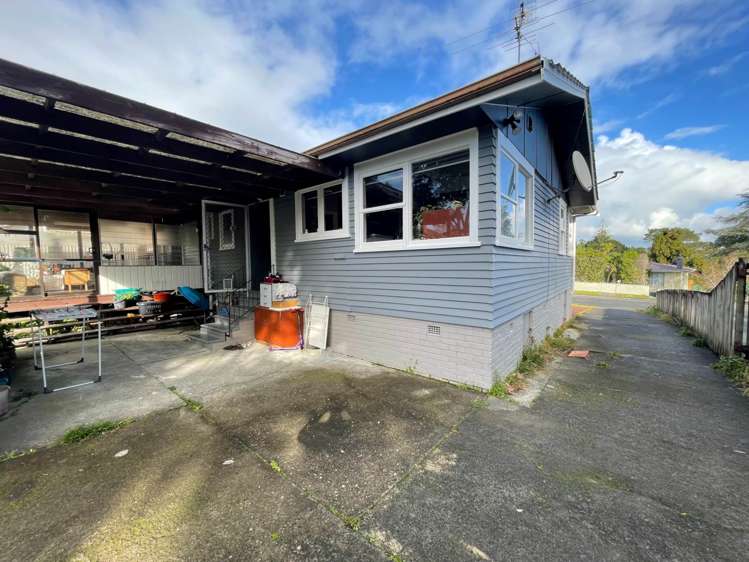 82 Barrys Road Glendene_9